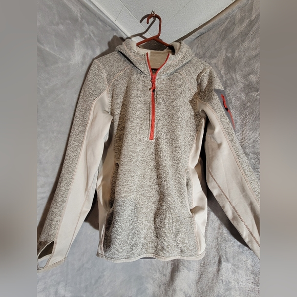 Cabela's Pullover - Picture 4 of 4